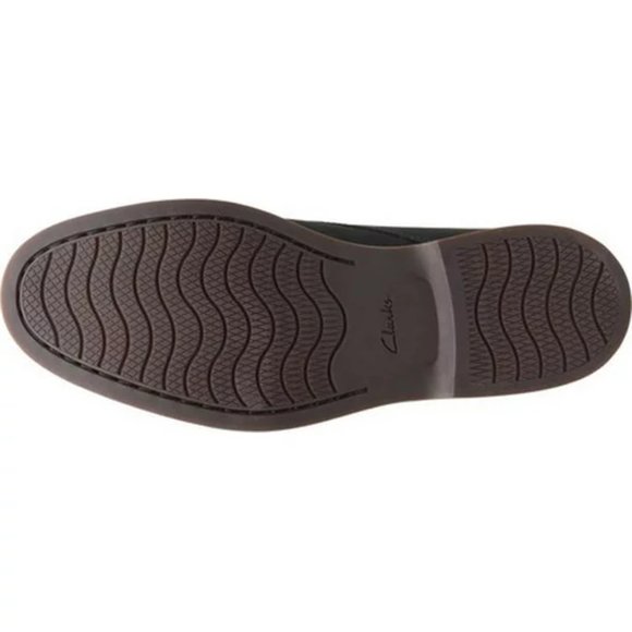 Clarks Atticus Limit Chukka Boots main image 9